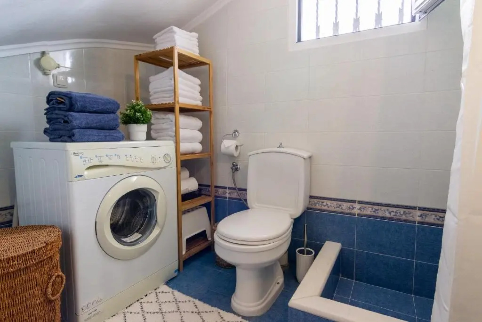 House with amazing ocean view and patio - pool