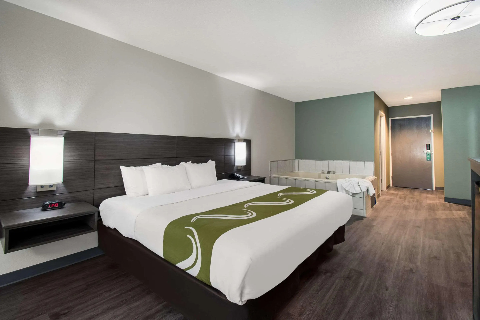 Quality Inn & Suites Wilsonville OR