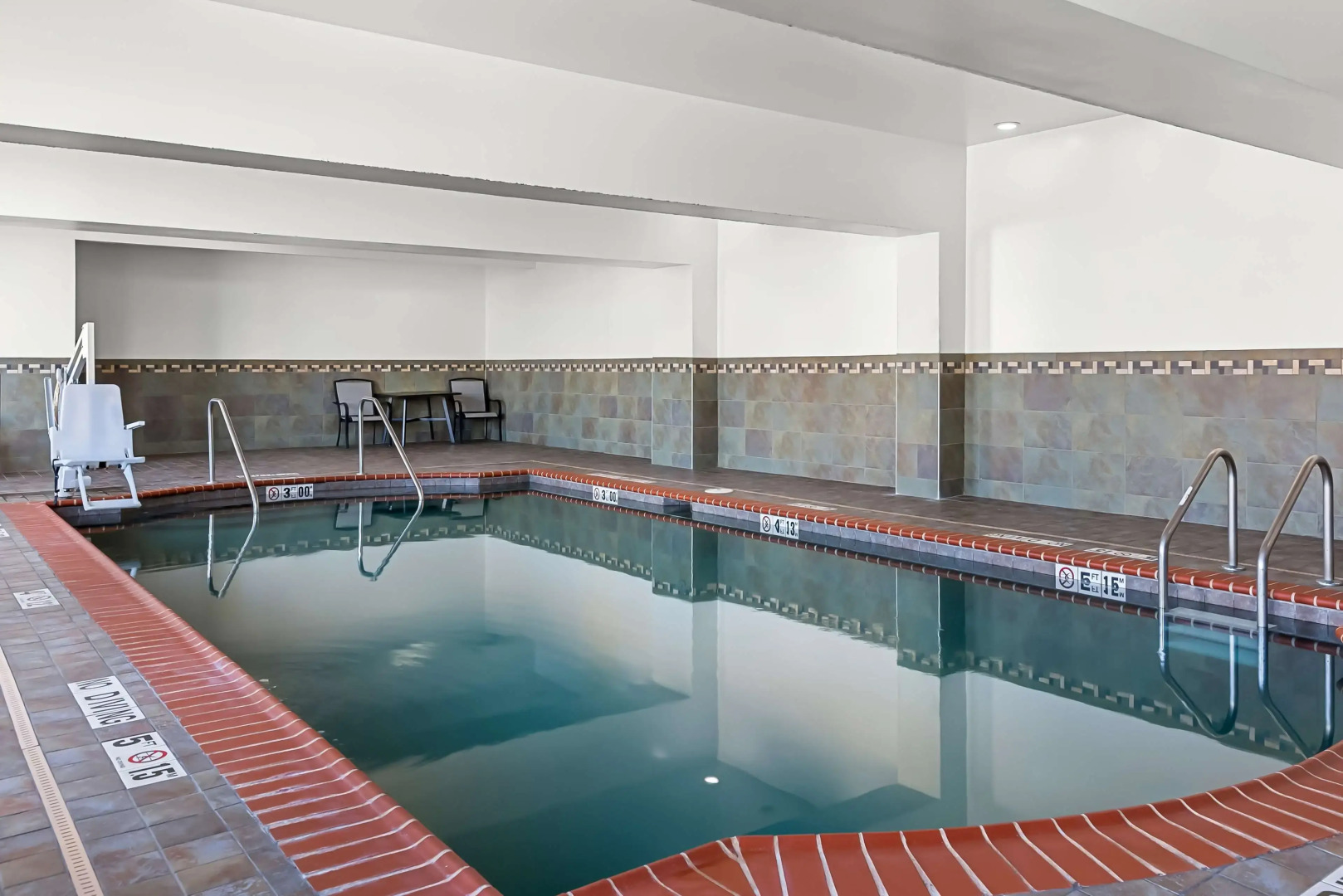 Best Western St. Louis Airport North Hotel & Suites