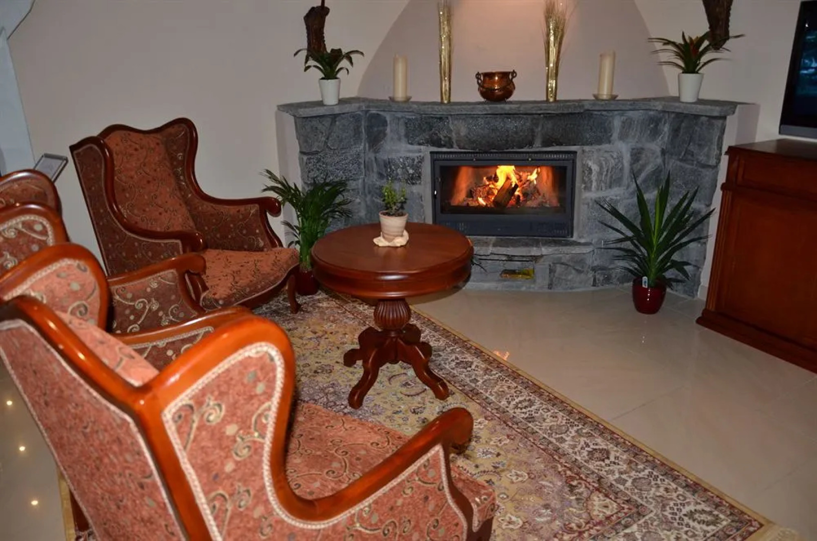 Princess Romantic Hotel