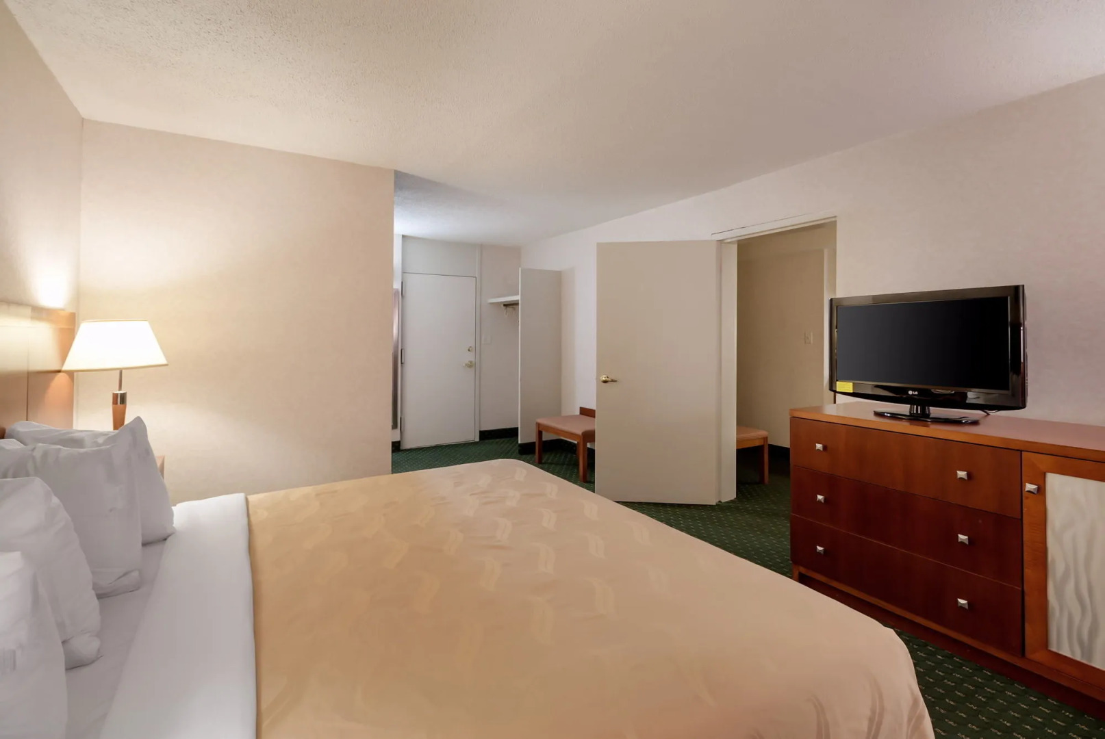 Best Western Plus Laurel