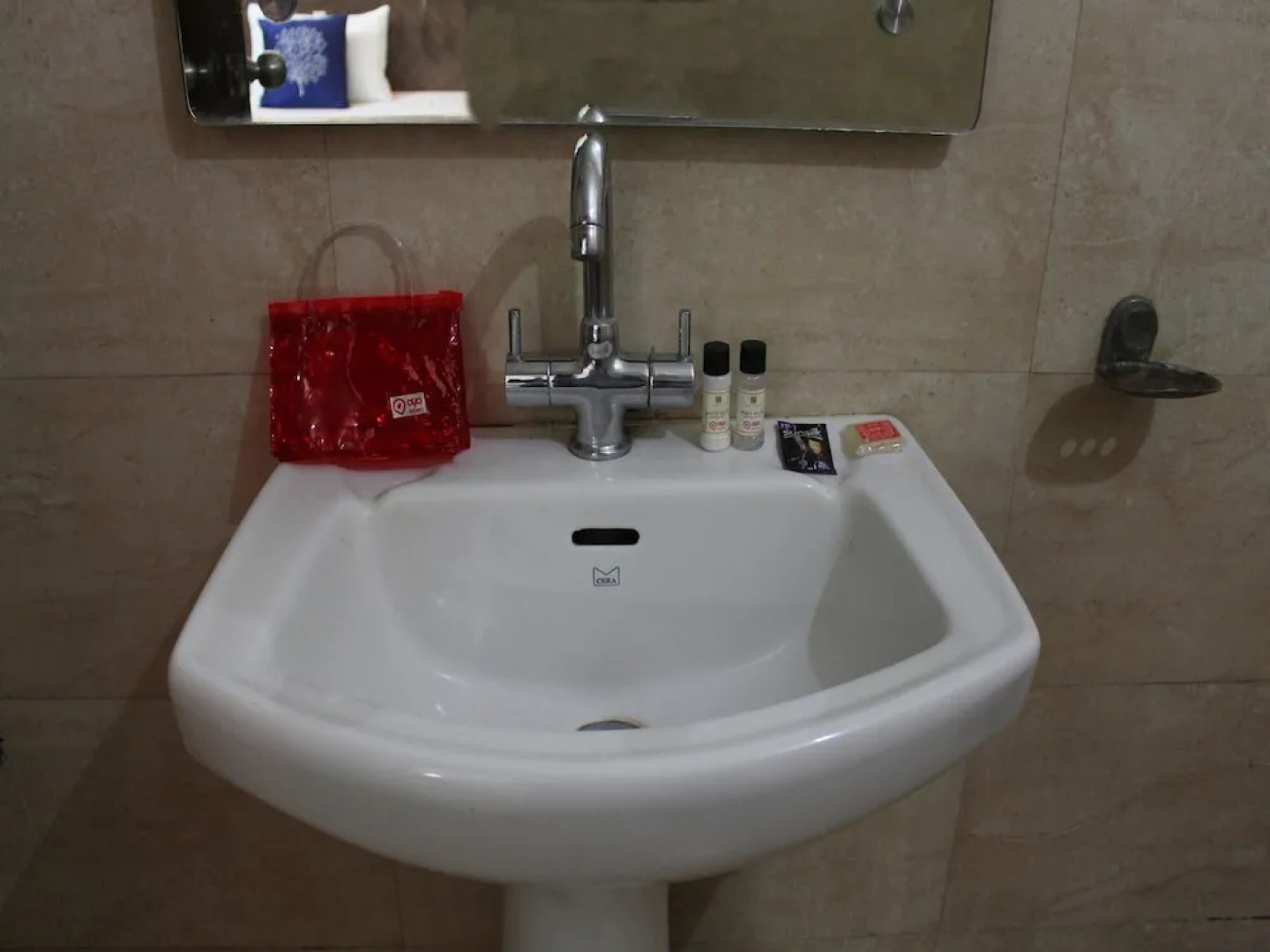 OYO 2824 Hotel Aroma Classic