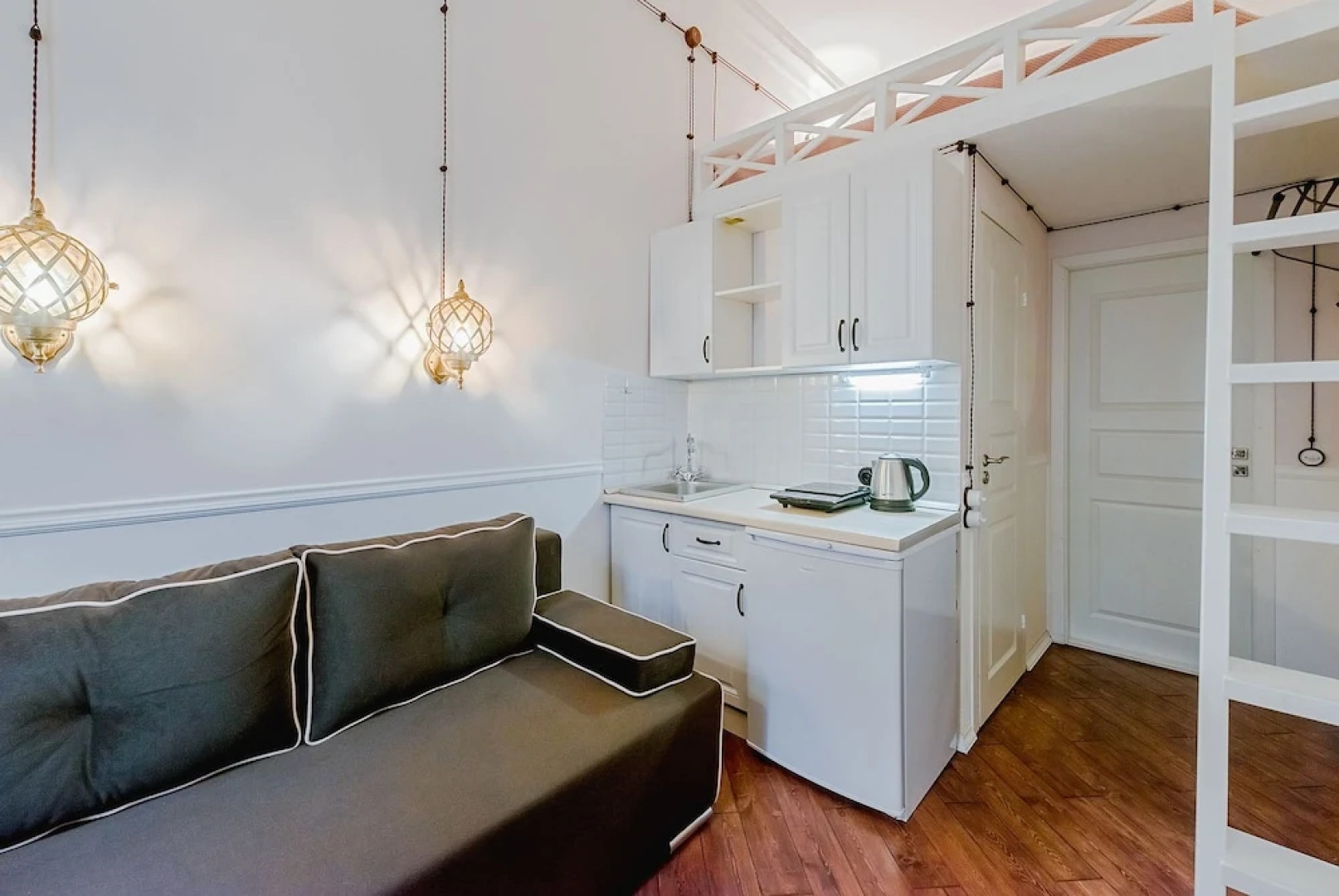 ColorSpb Dom Na Neve Boutique Hotel