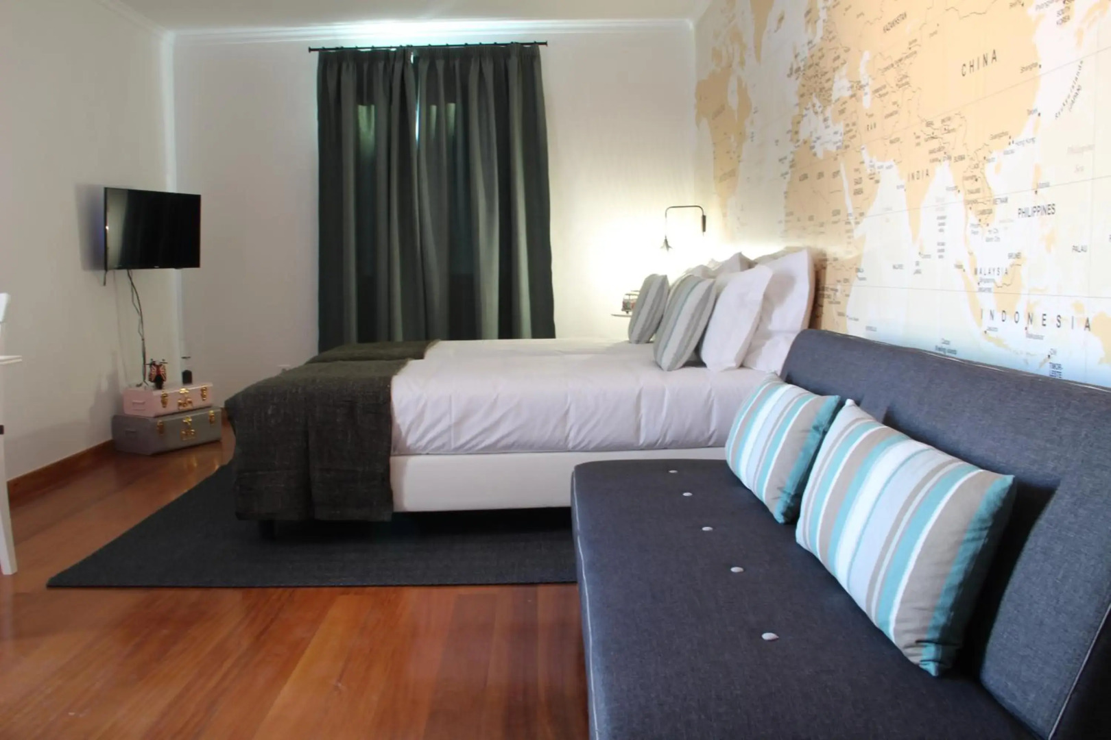 Travellers Pearl by Story Tellers