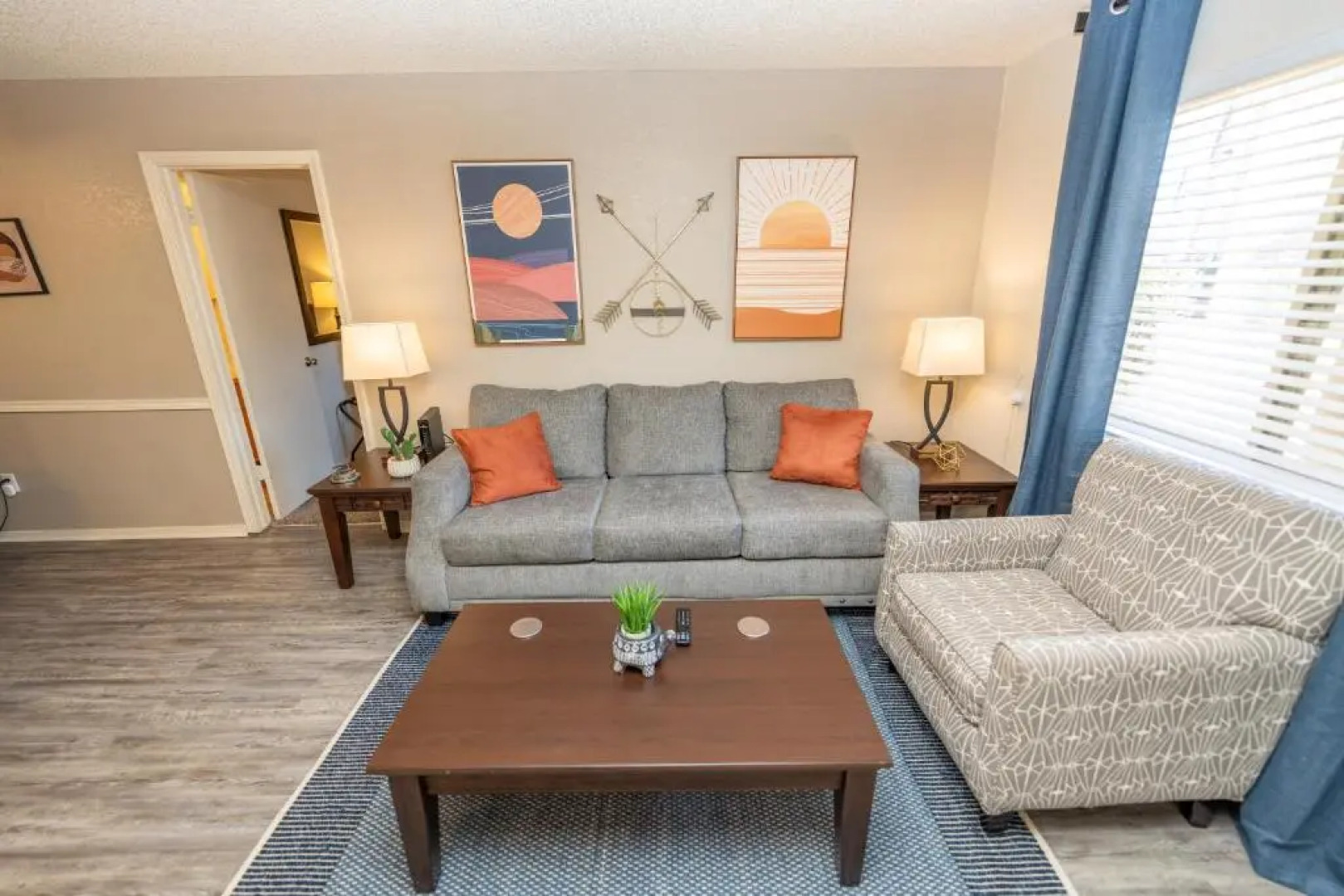 OU Boomer, Pool & Gym, BBQ, Netflix, 100mb Internet, Washer & Dryer