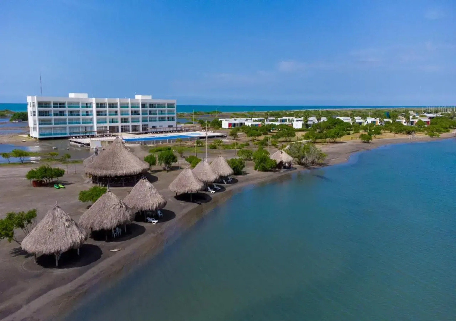 Marina Puerto Velero