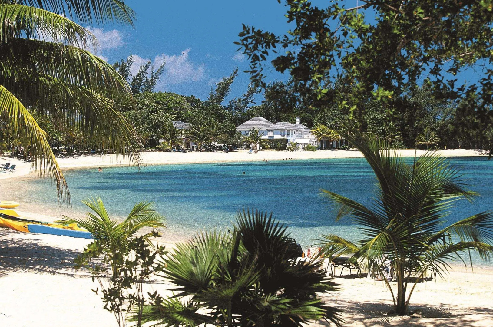 Отель Half Moon