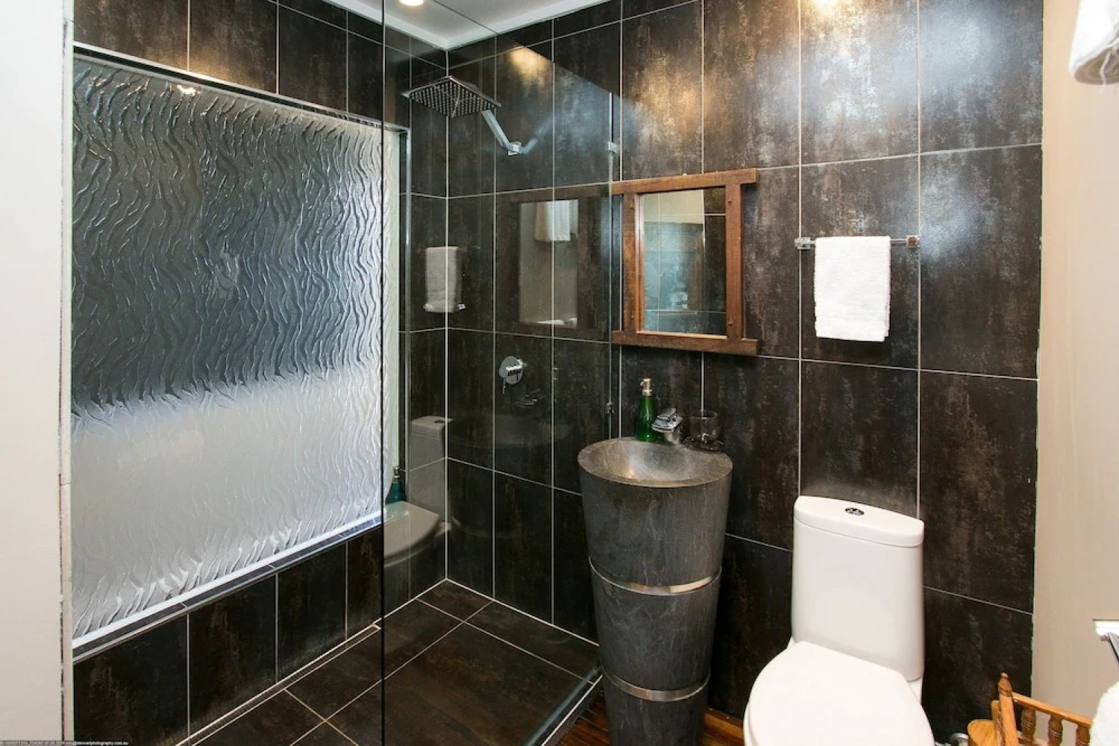 The Beachside Cottages