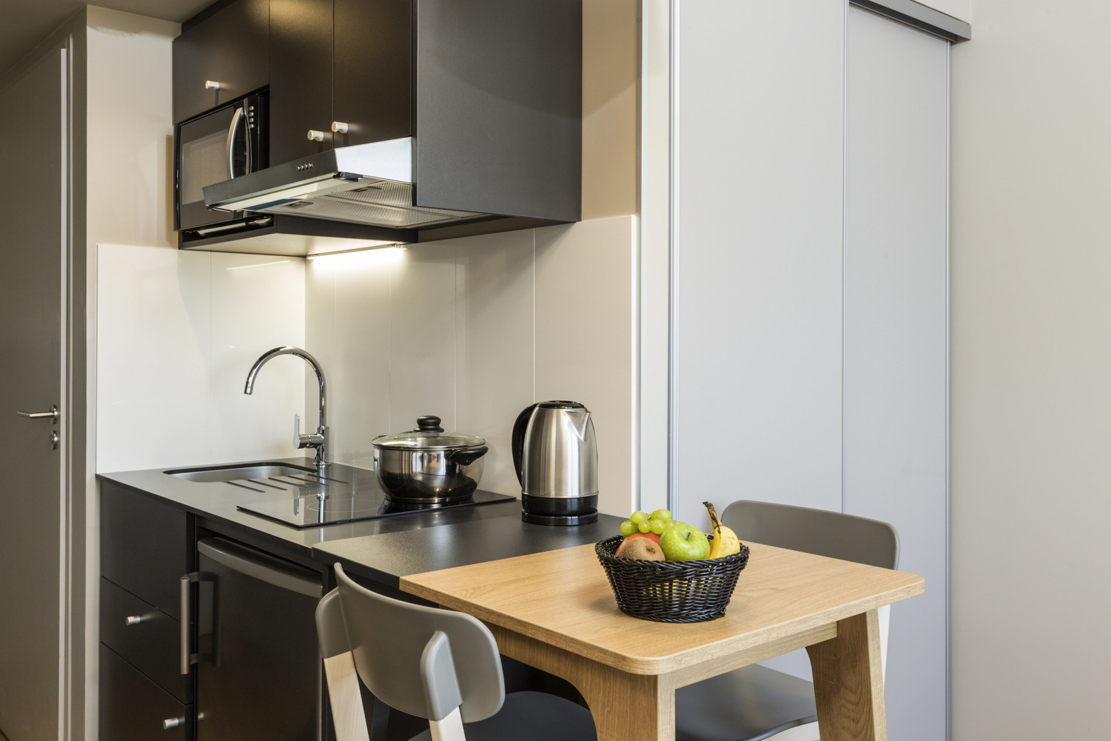 Adagio Access Palaiseau Saclay