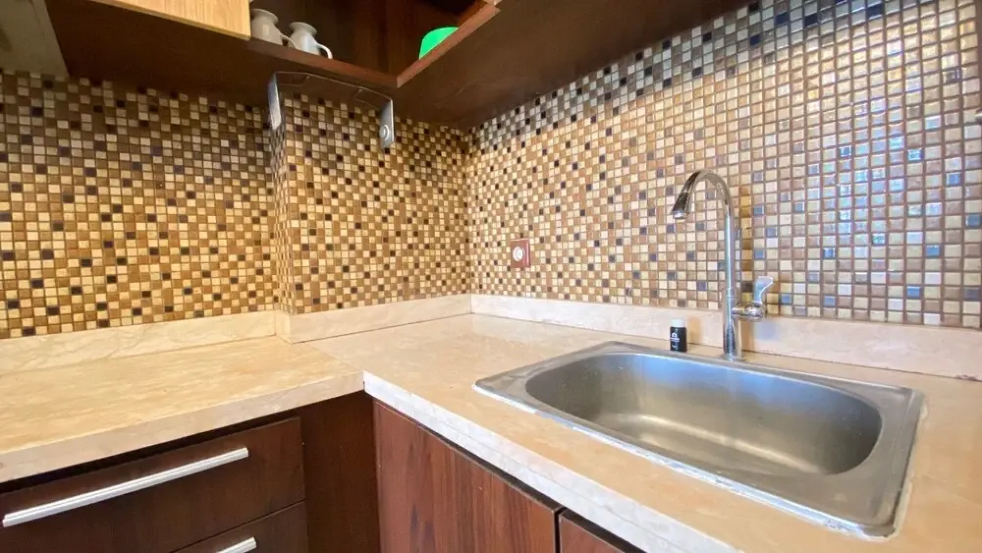 Spacious 1Br Apartment At The Edge Cimahi Bandung