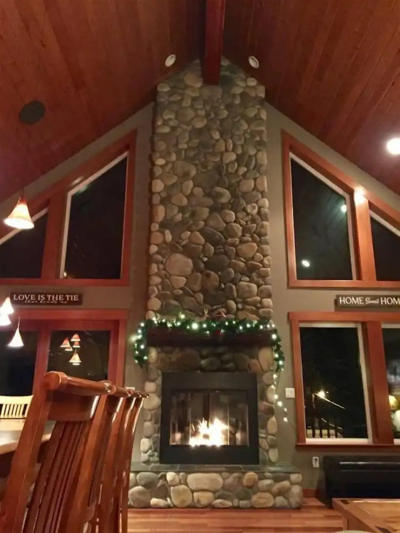 River Rock Mountain Cabin