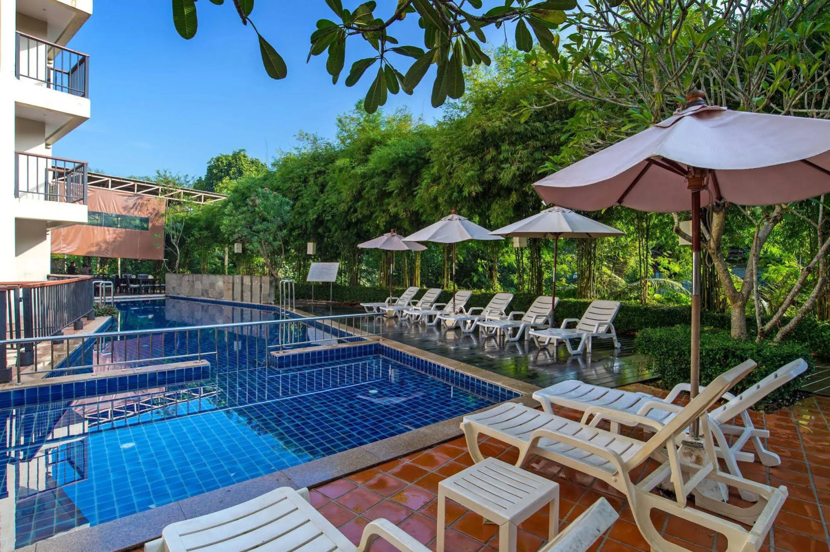 Aonang All Seasons Beach Resort