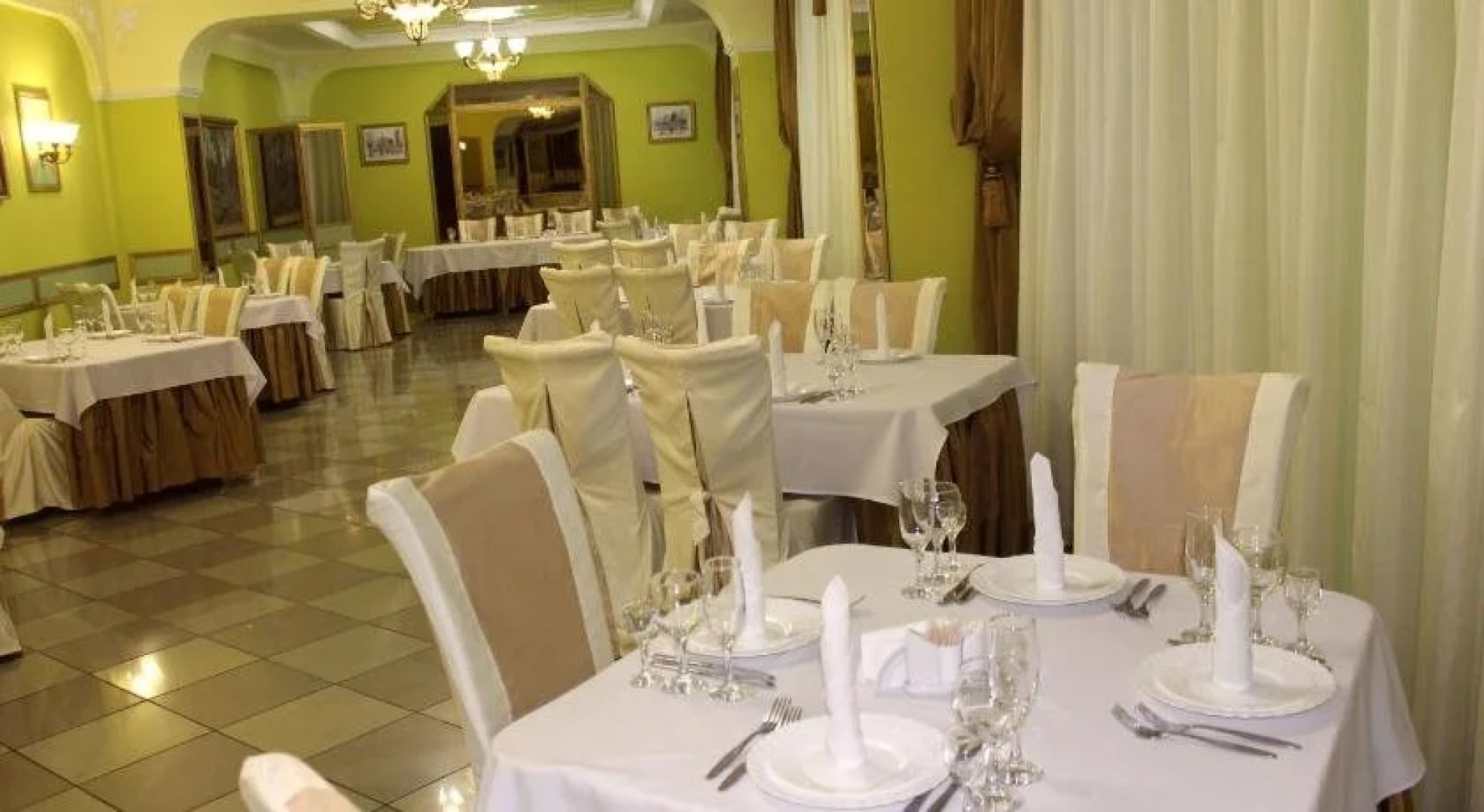 Отель Александровский