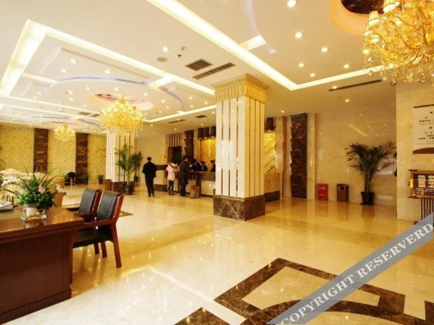 Universal House Haiyi Hotel