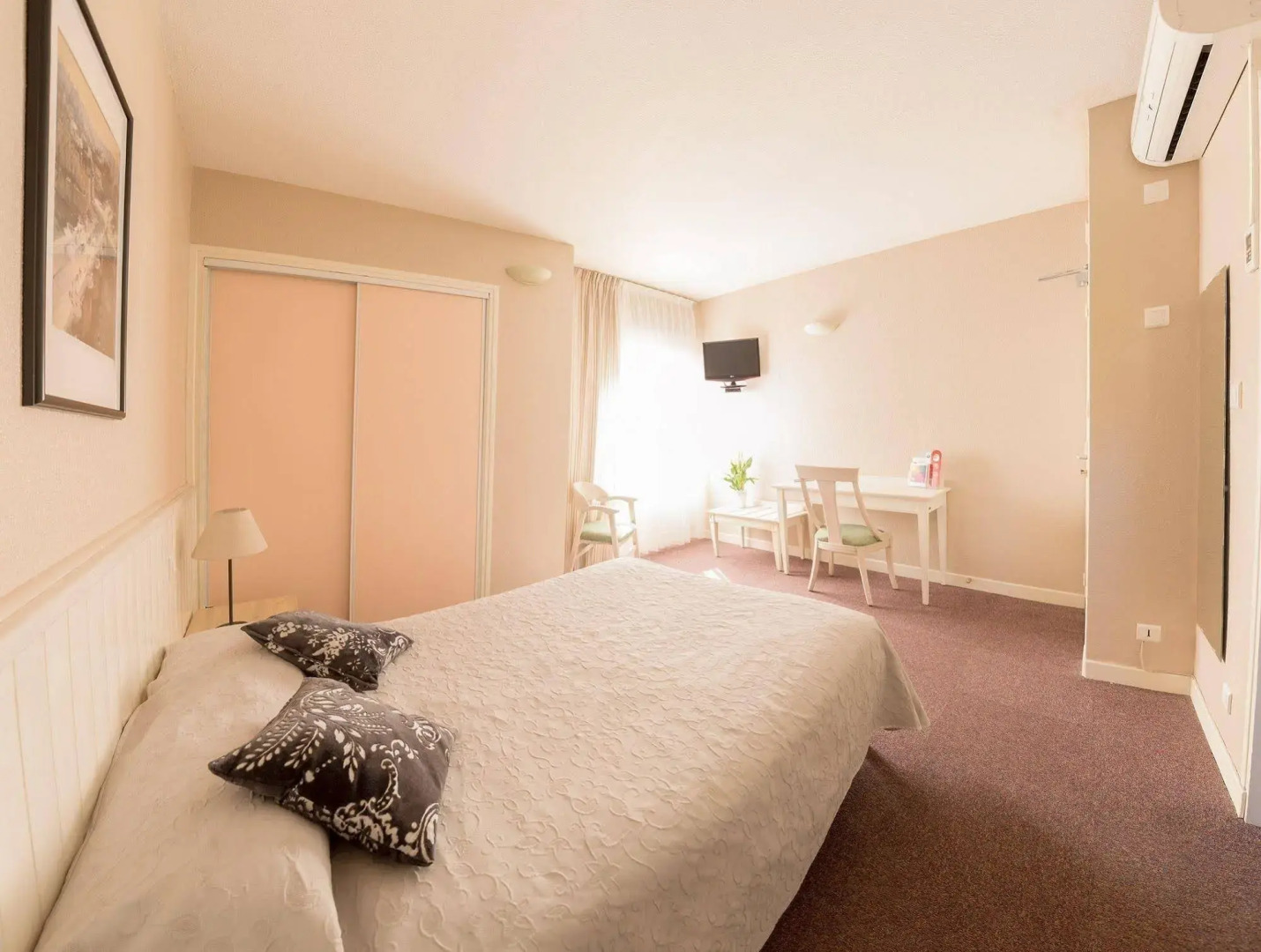 LOGIS, Hôtel Cartier