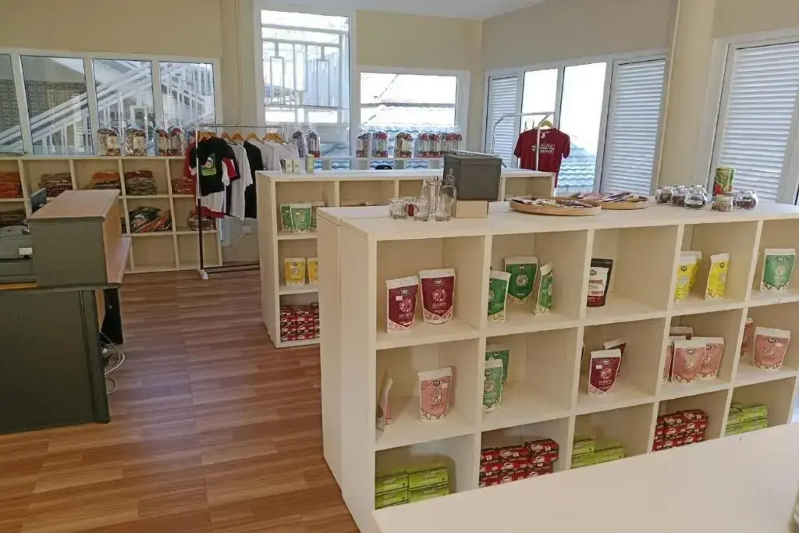 Resort Agrowisata Perkebunan Tambi