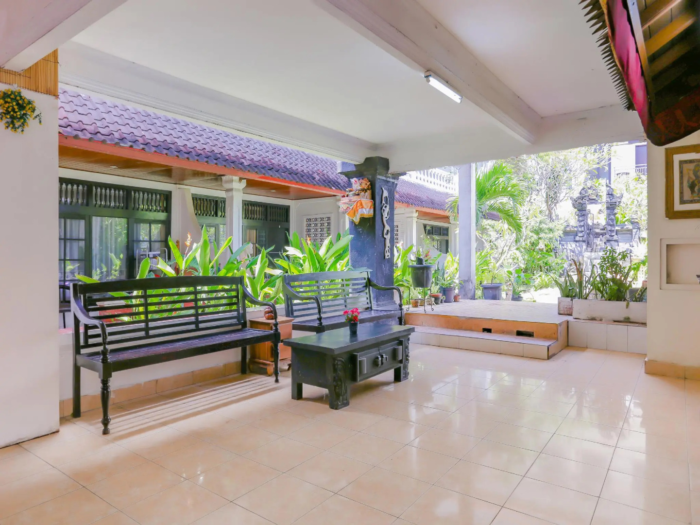 Hotel O Ari Beach Inn