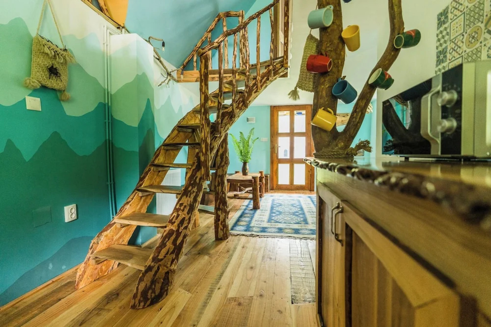 Viewtopia - The Secret Land