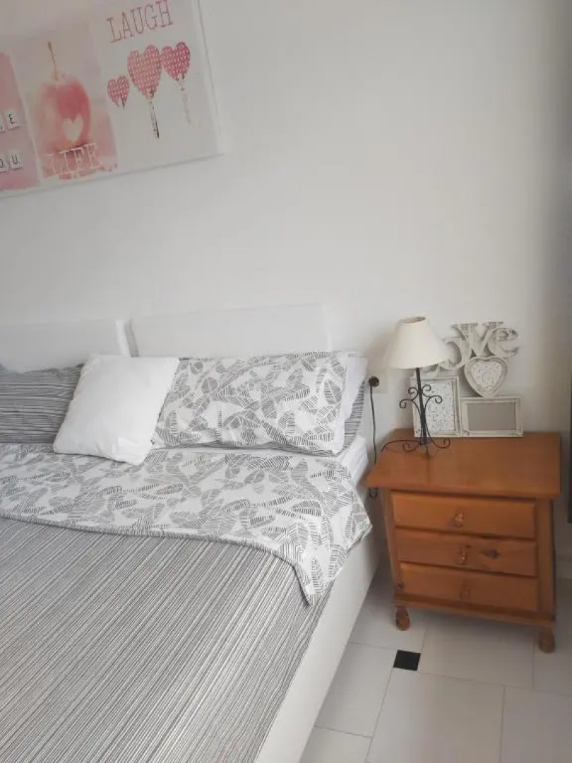 APARTAMENTO EN APOLO 7 a 100mts de la playa