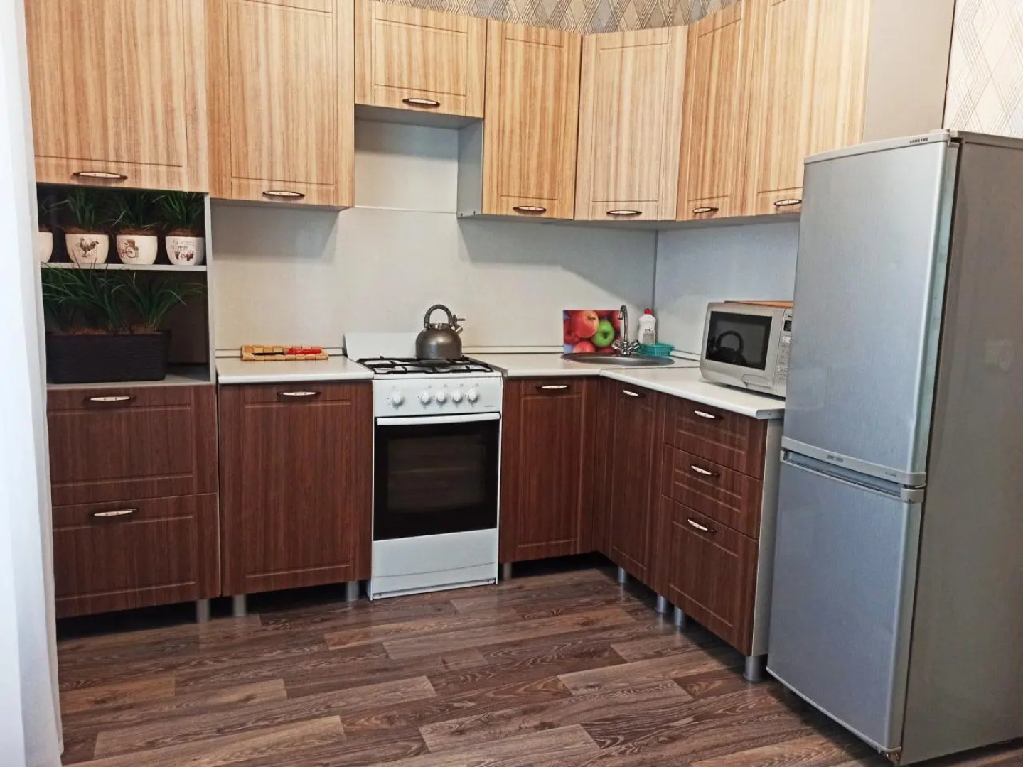 Апартаменты на улице Девятаева 13