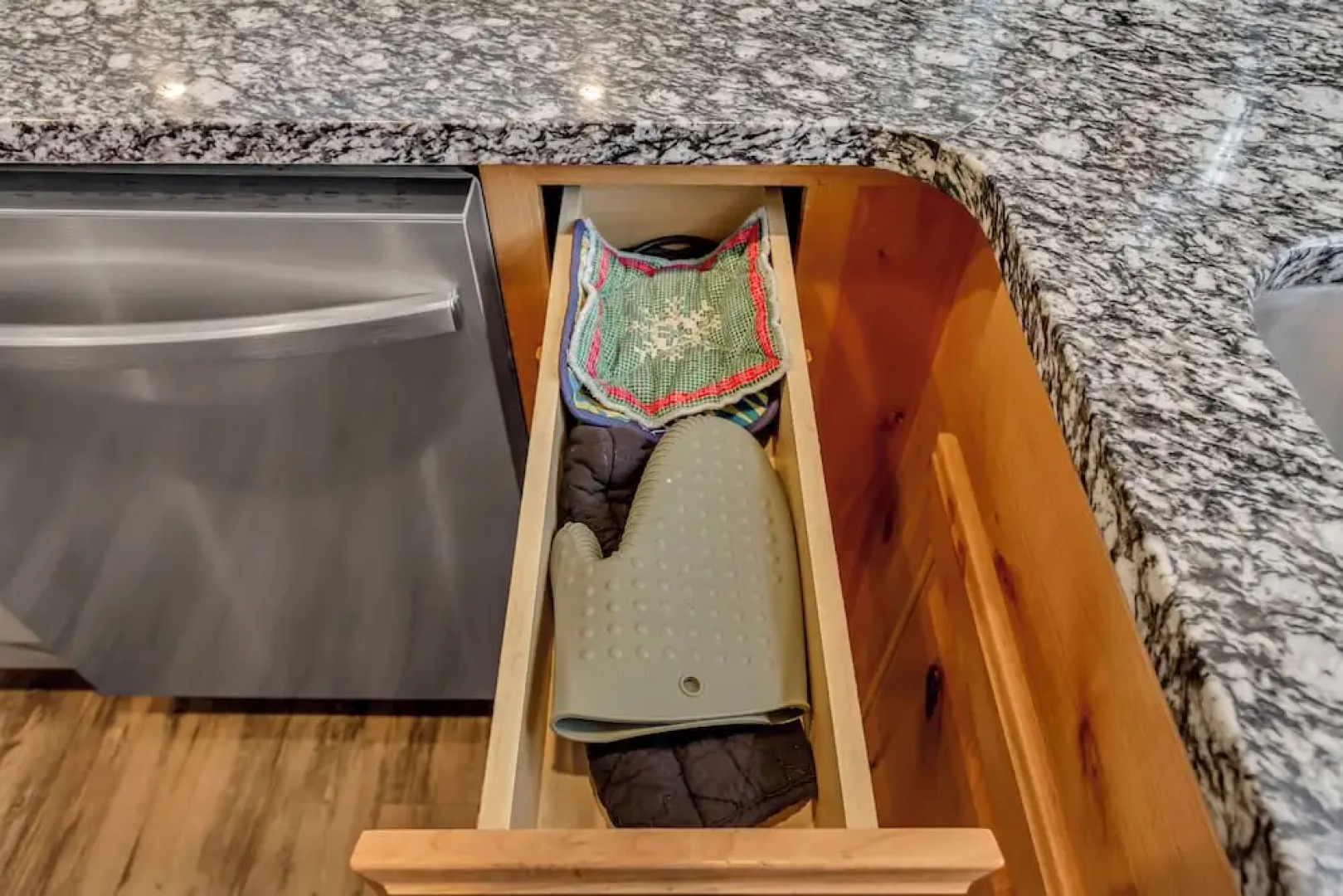 Hill Field Stays by Cloud Dream Homes