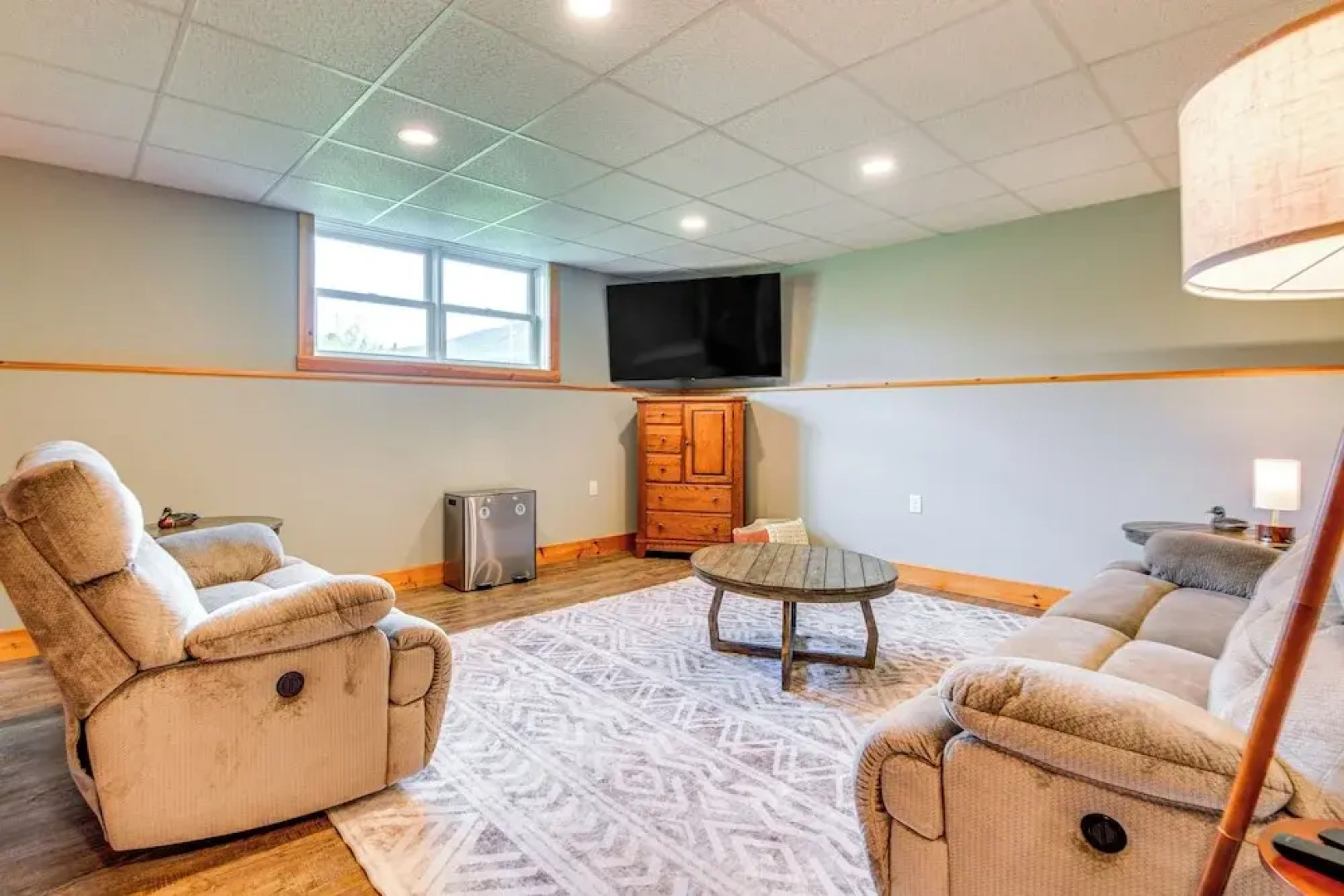 Mtn-view Home 6 Mi to Jay Peak Resort: Fish & Hike