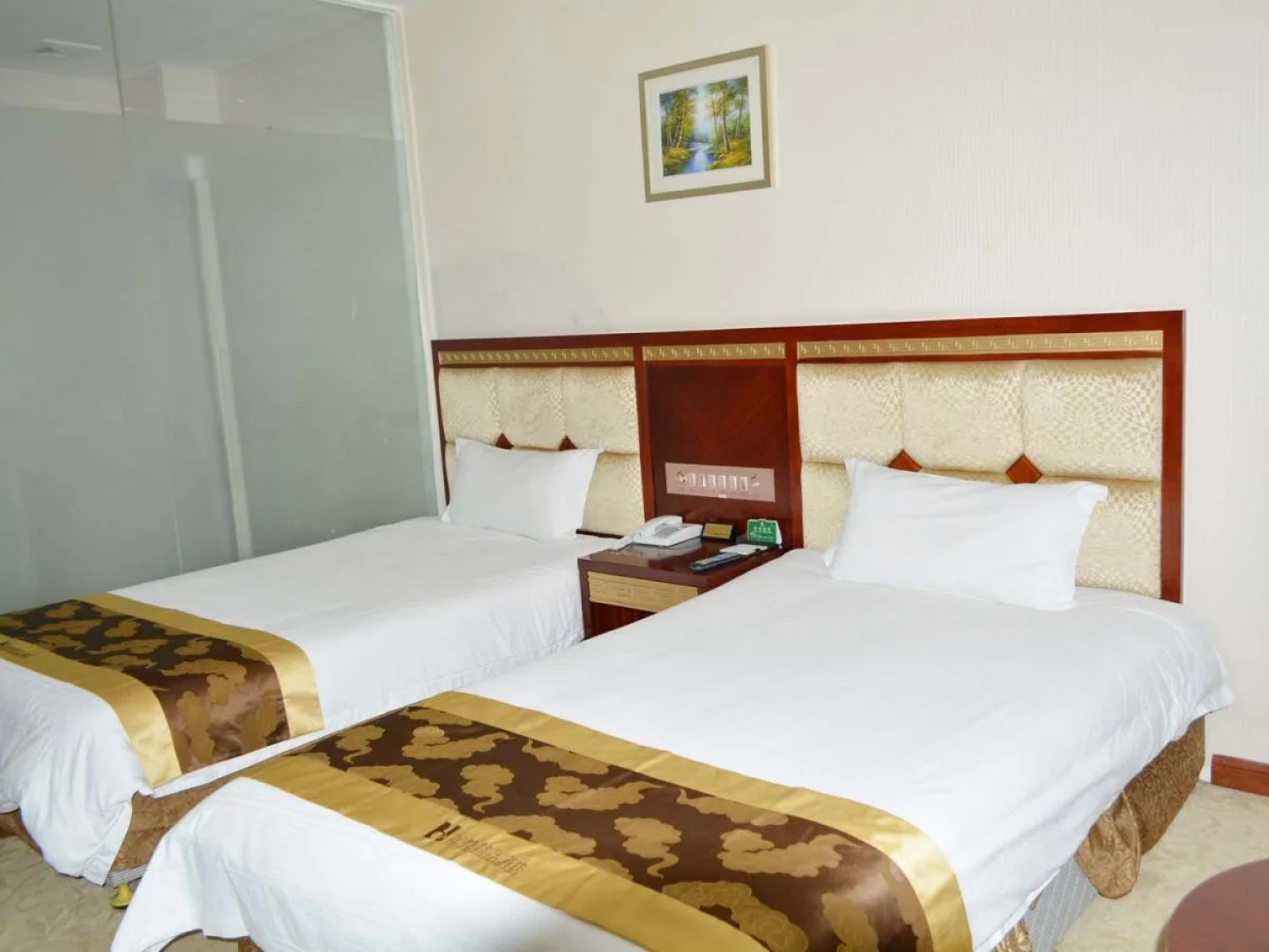 Greentree Alliance Hezhou Babu District Lingfeng Square Hotel