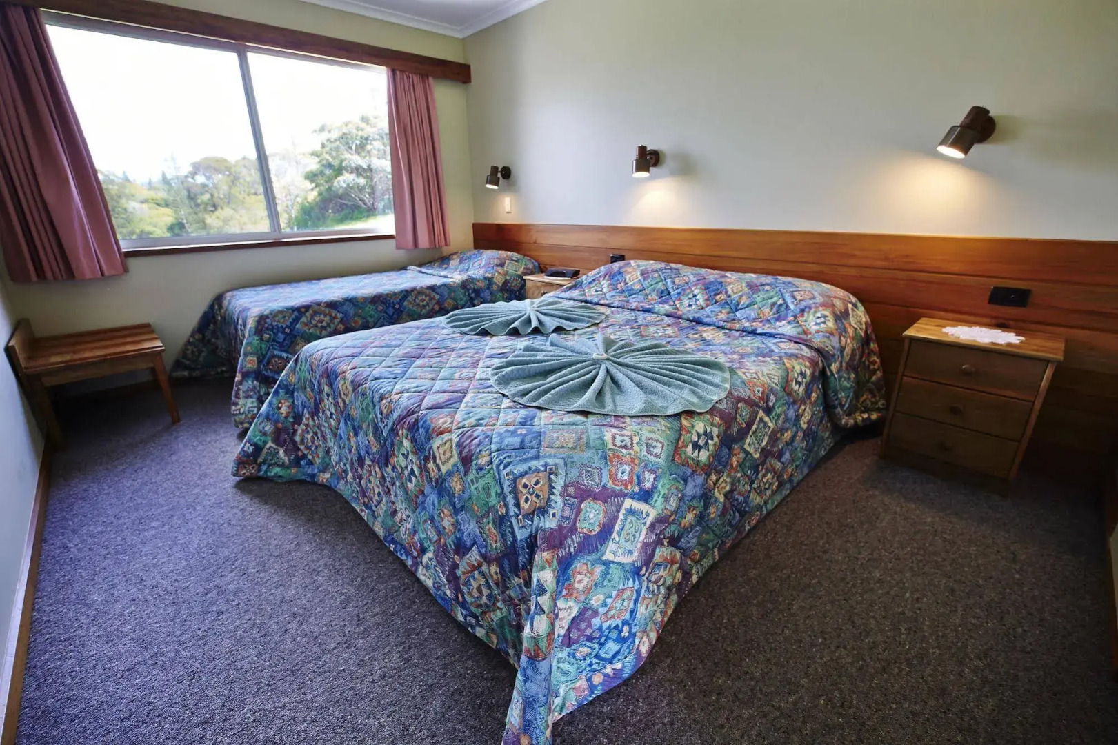 The Crest Apartments