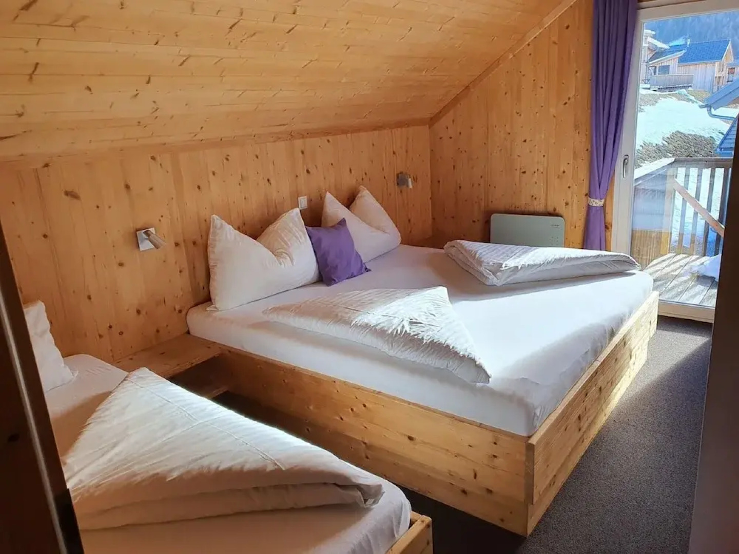 Comfortable Chalet in Hohentauern with Whirlpool near City Center