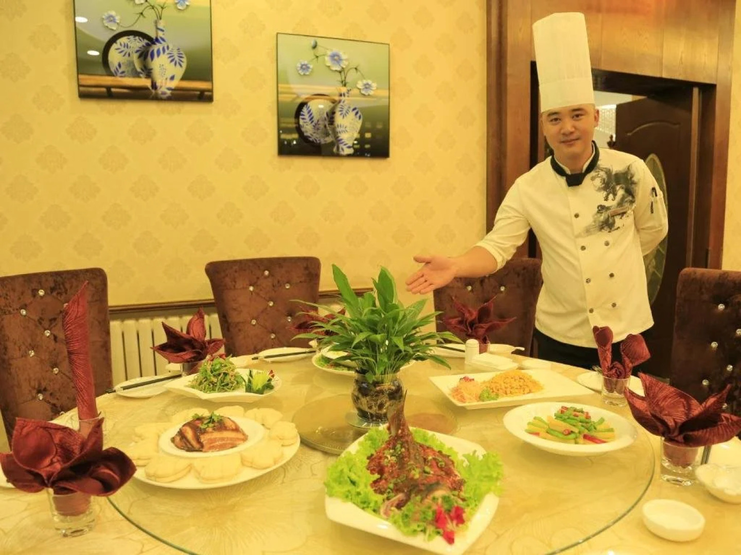 Carnival Boutique Hotel