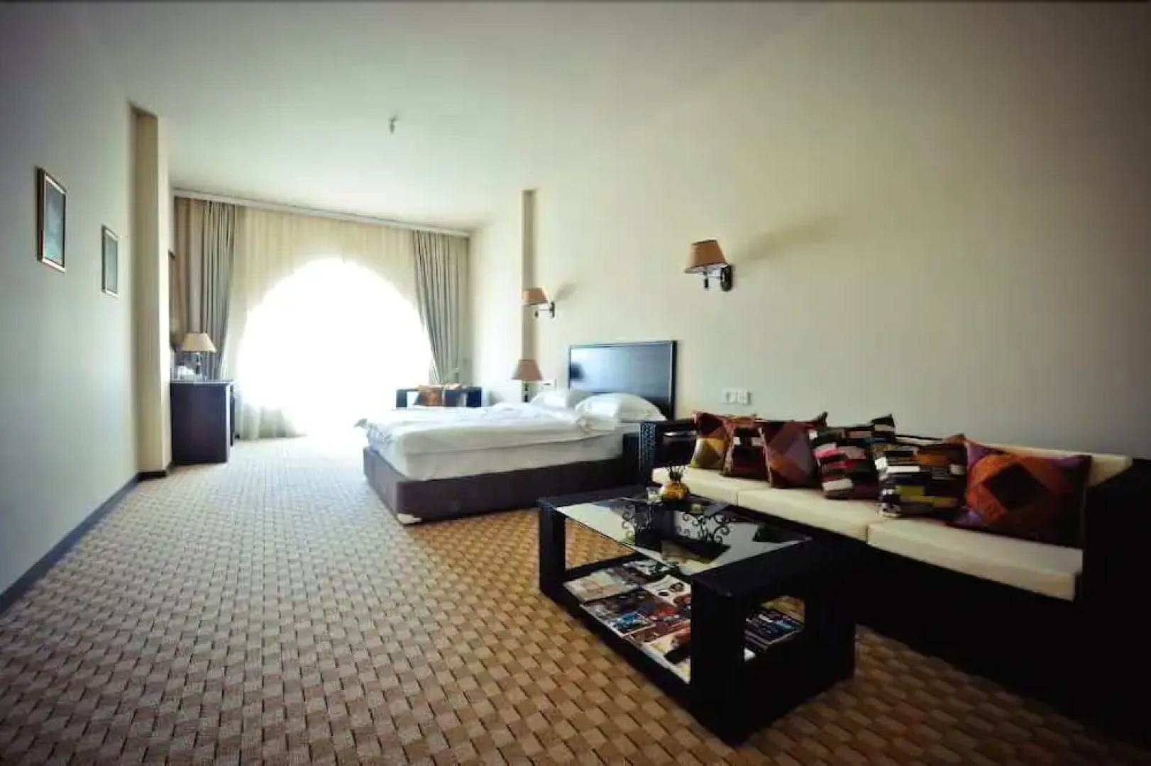 Карван Палас