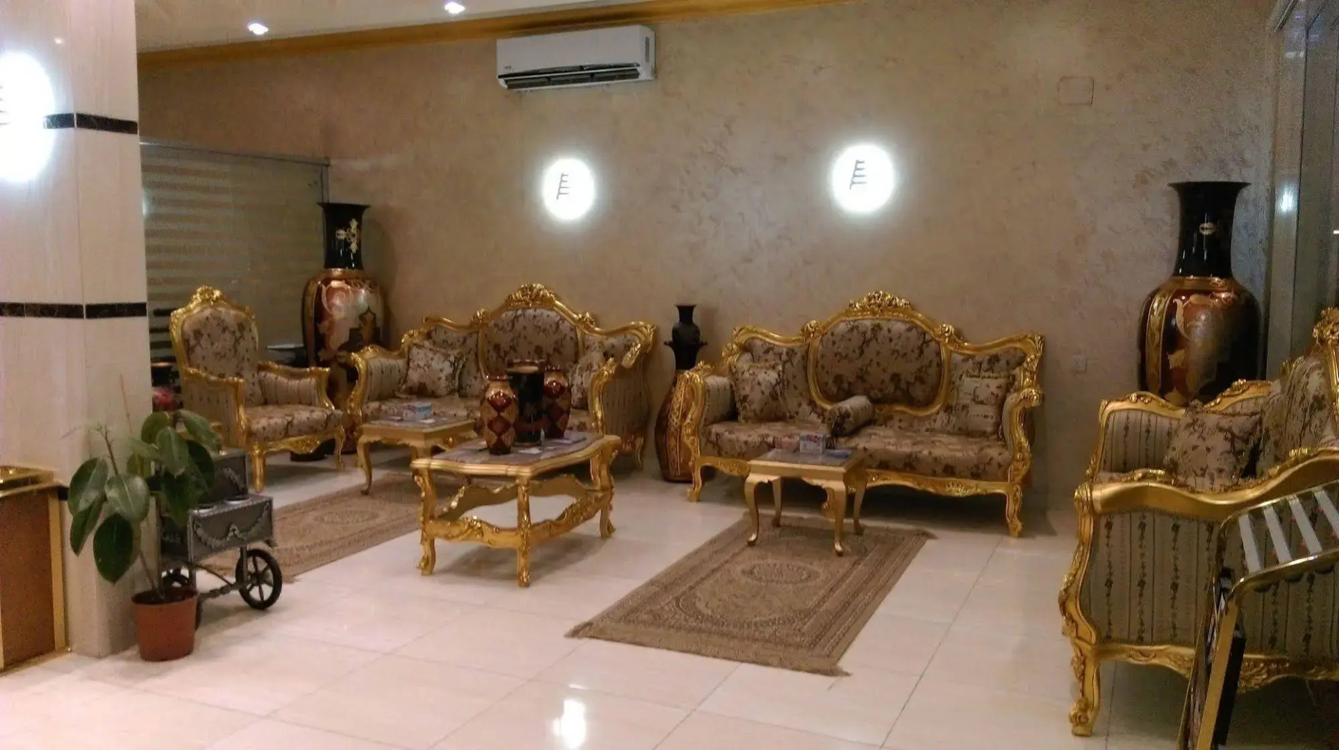 La Fontaine Sarat Abha Hotel