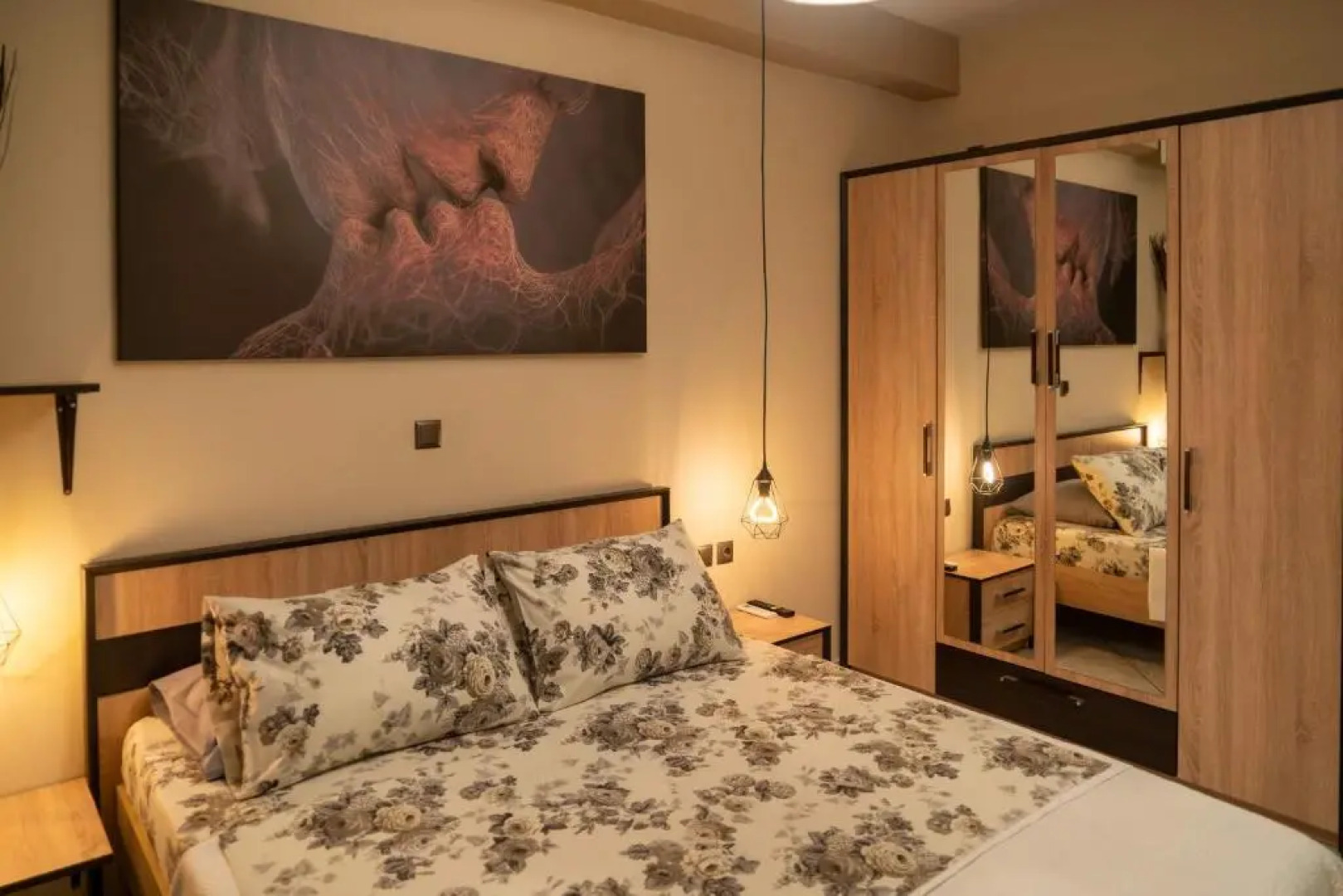 First View Apartment