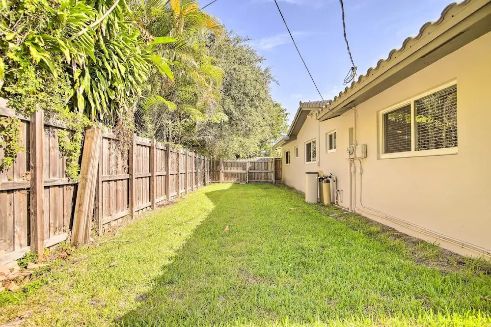 Wilton Manors Home w/ Pool ~ 4 Mi to Beach!
