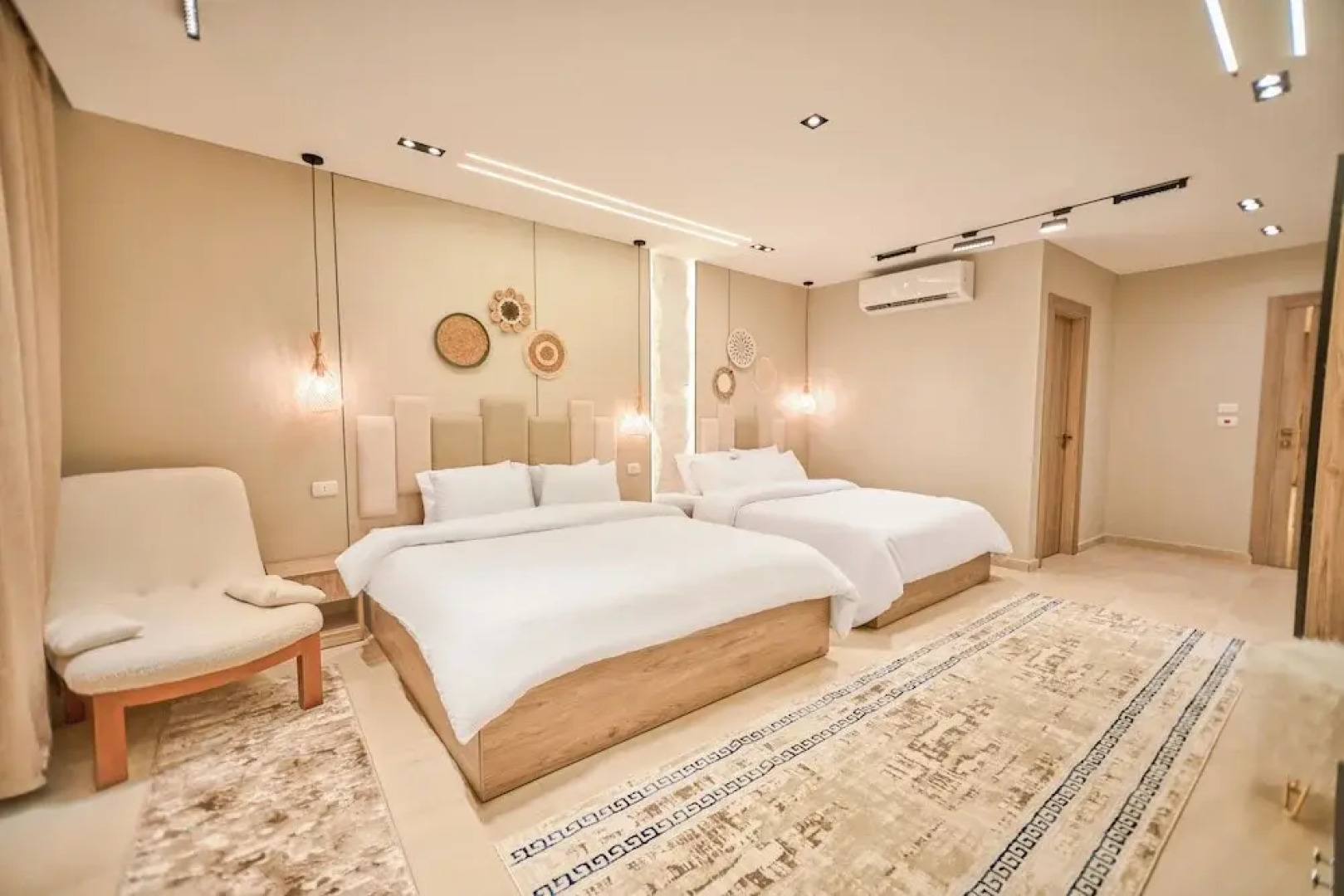 Pyramids View Studios