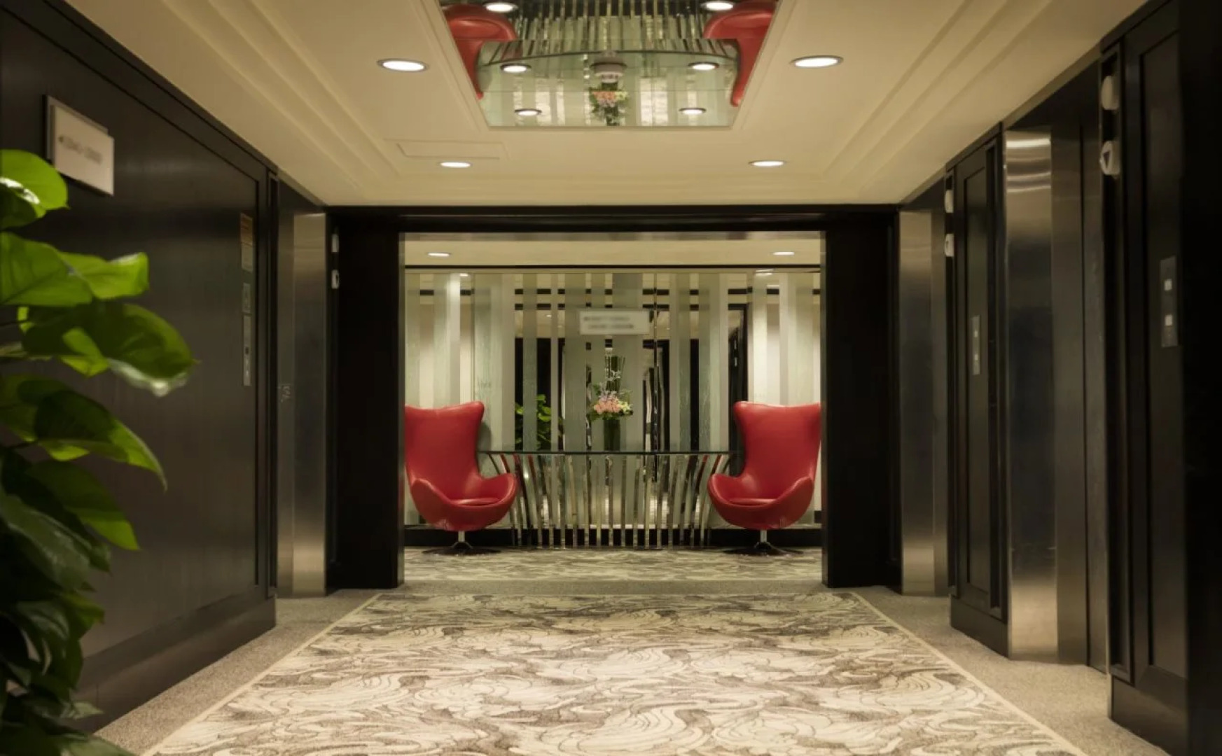 Regal Riverside Hotel