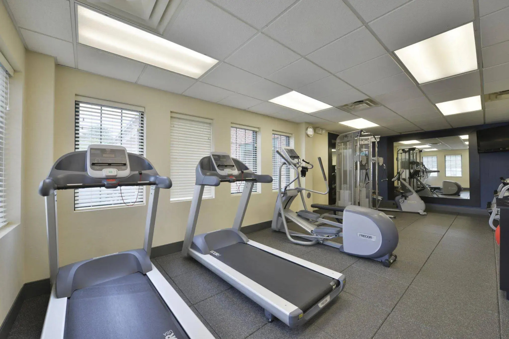 Hampton Inn East Aurora