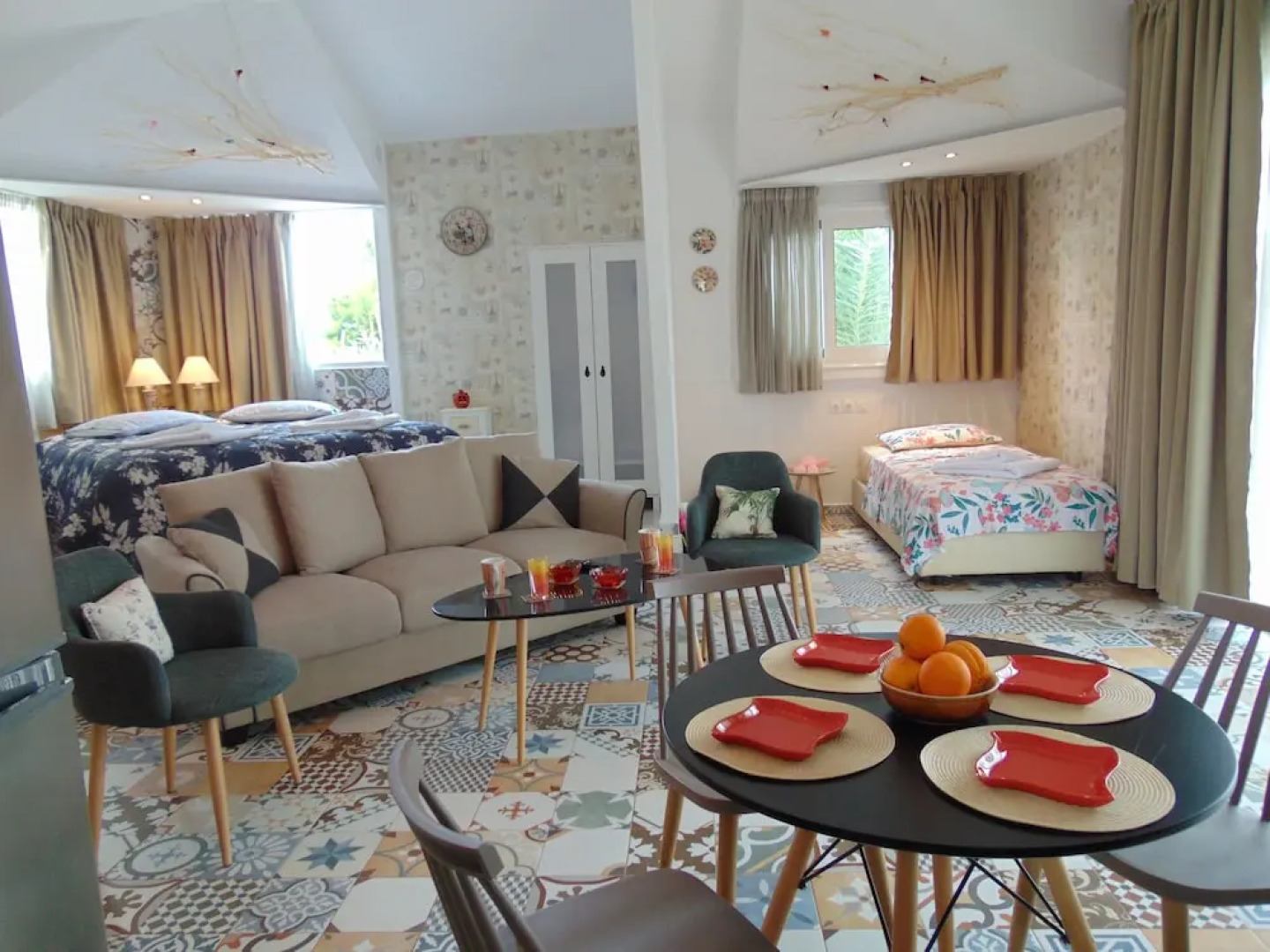 More Crete Anissaras