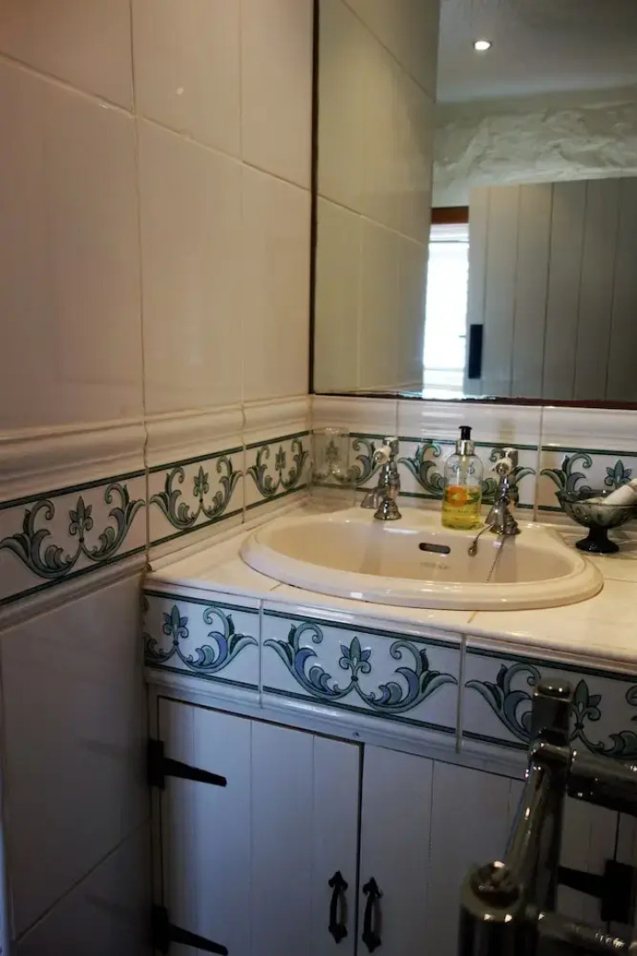 Eastview Bed and Breakfast