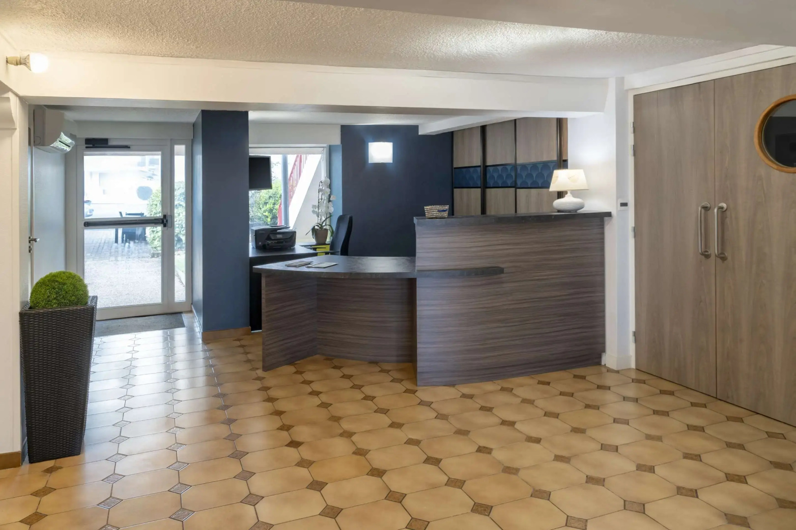 Sure Hotel by Best Western Saintes