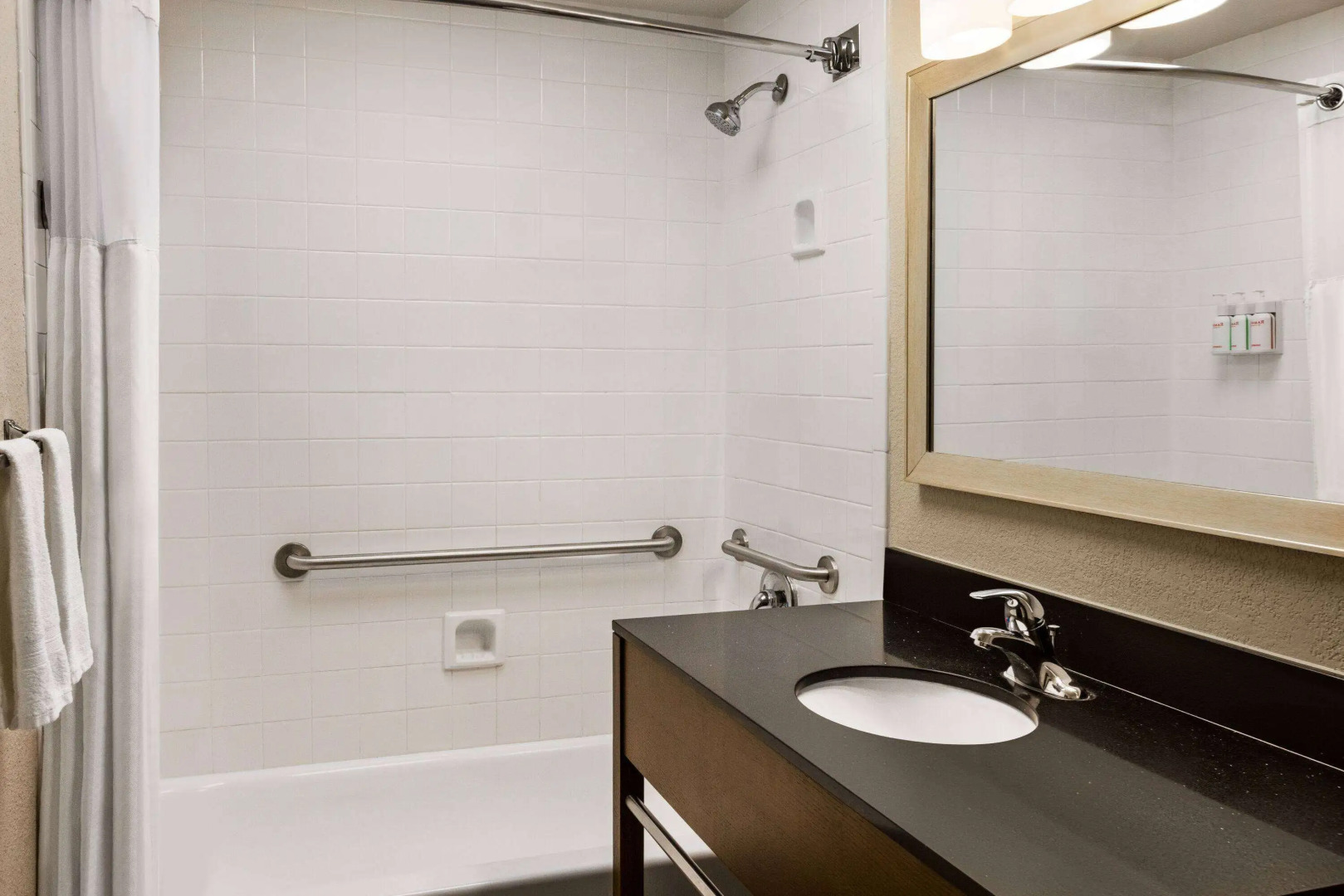 Ramada by Wyndham Albuquerque Airport