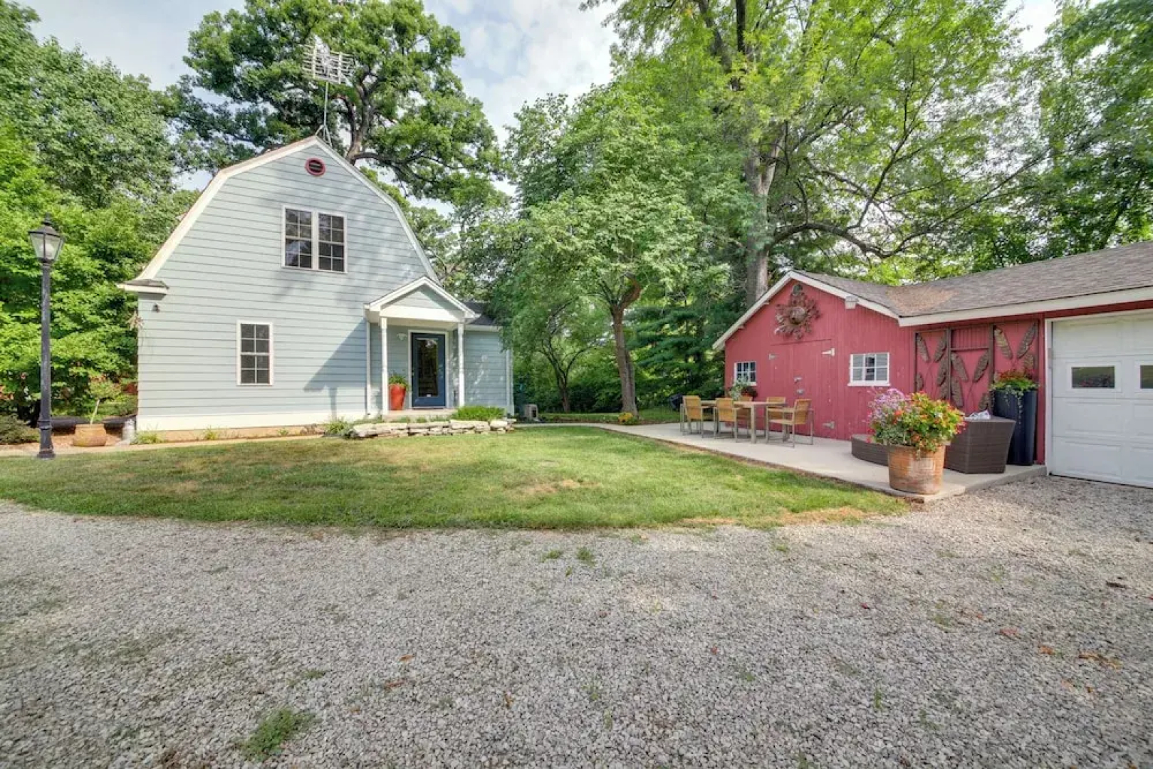 Quiet St Charles Cottage w/ Patio & 4 Acres