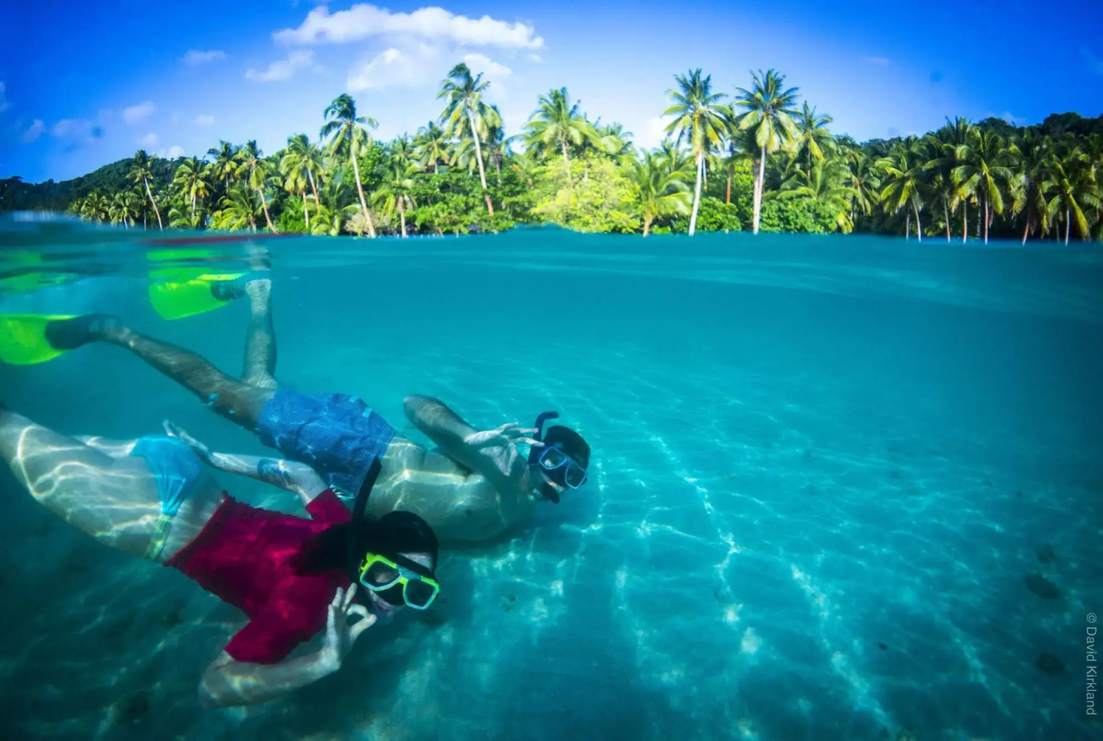 Captain Cook Cruises Fiji - Reef Endeavour