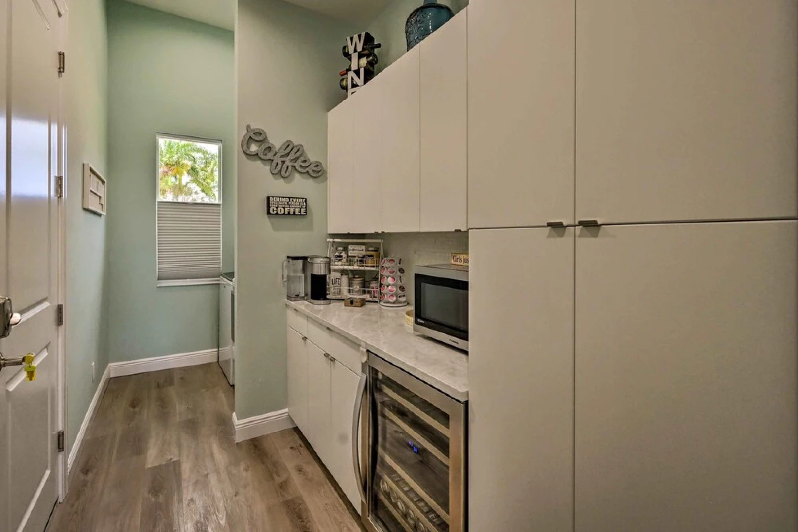 Luxurious Canal-front Retreat w/ Game Room!