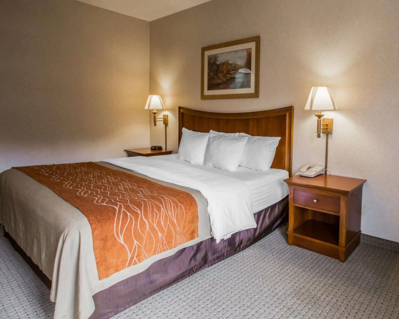 Rodeway Inn & Suites Cherokee On the River