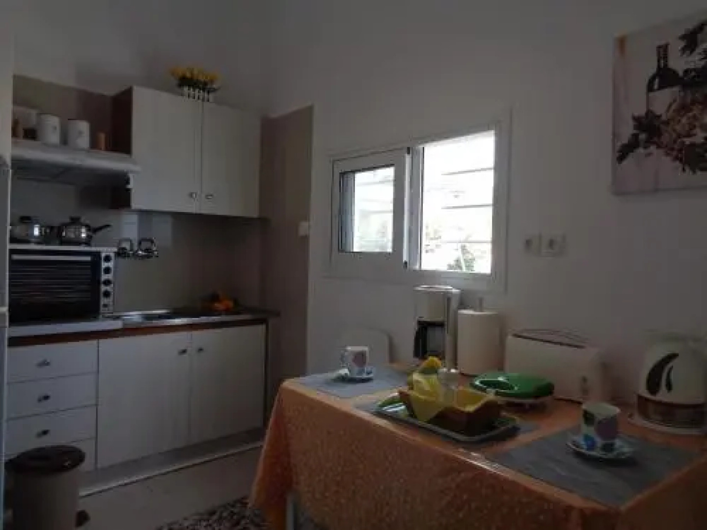 Blue Sky Apartments & Rooms