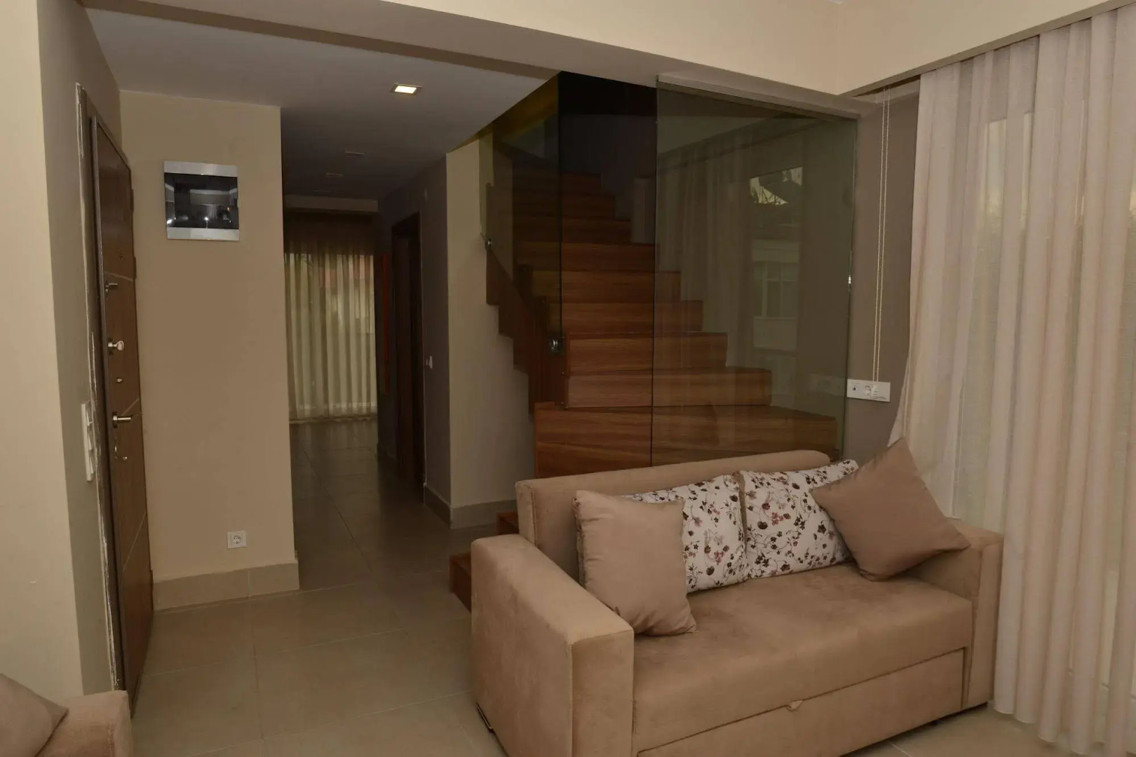 Lighthouse Natalia Aparts