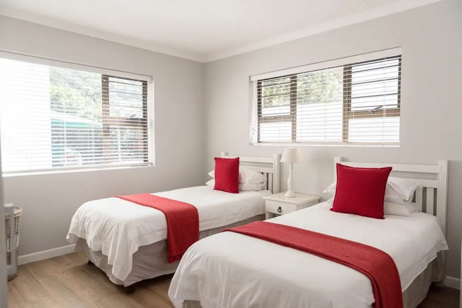 Picnic Rock Seaside Accommodation