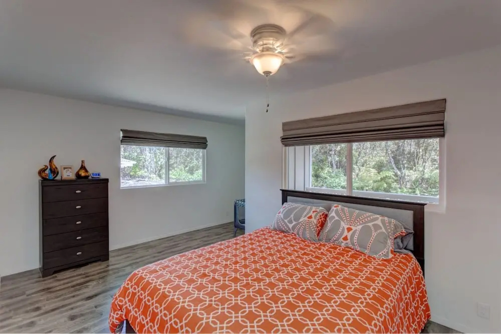 Hale O'hia Lehua 3 Bedroom Home by RedAwning