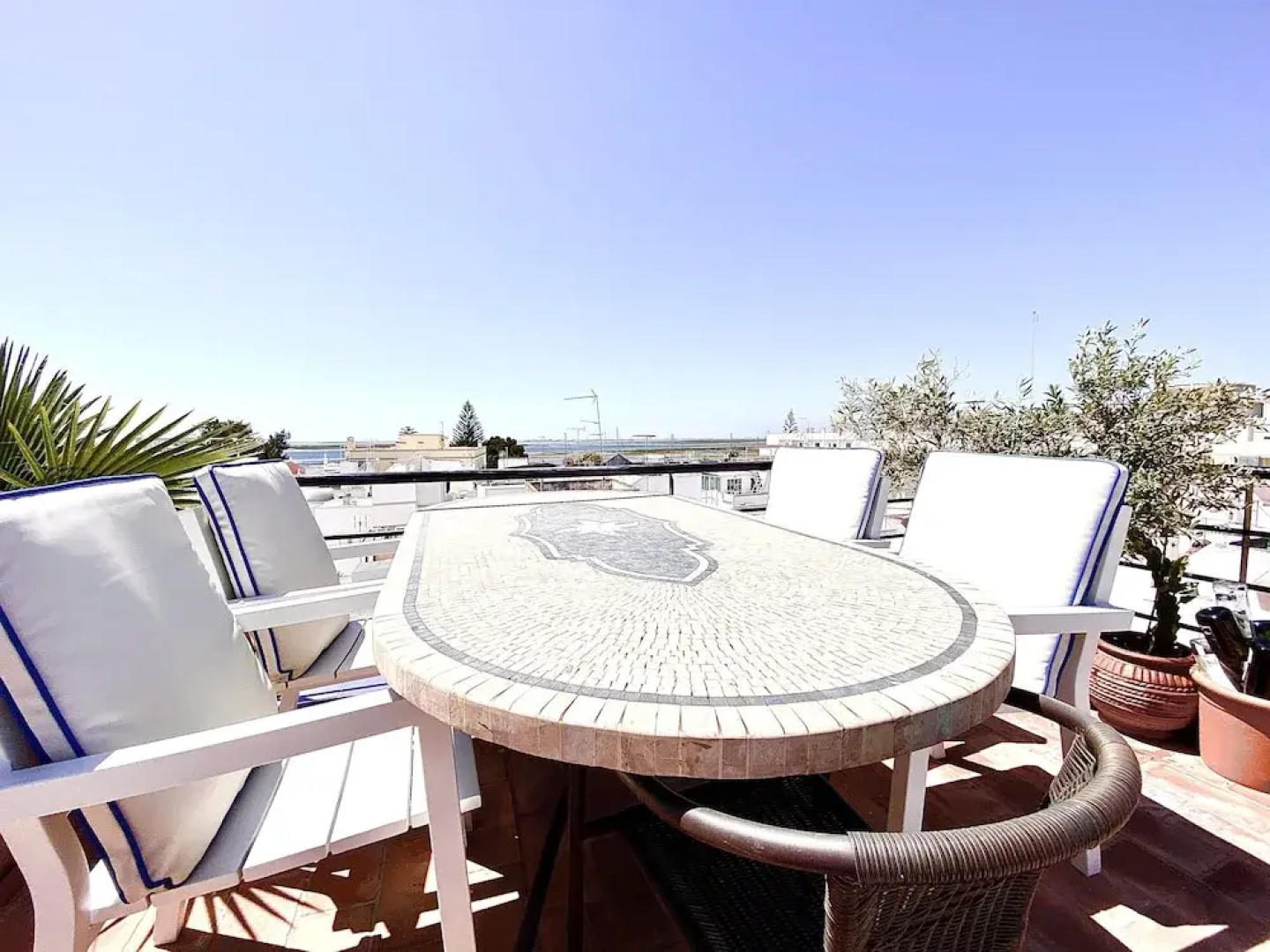 Zenit Guest House